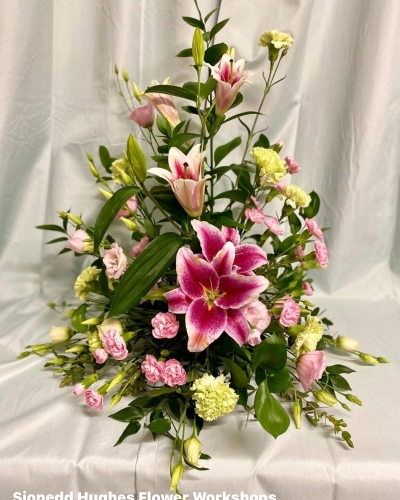 Front facing fresh flower arrangement