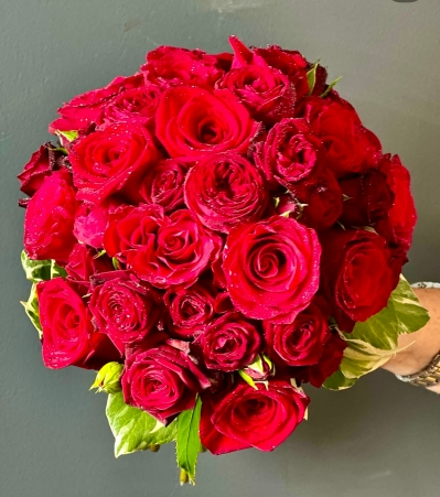 Red wedding bouquet