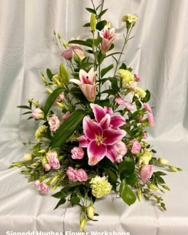 Front facing fresh flower arrangement